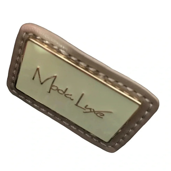 Moda Luxe vegan leather handbag, like new - Picture 3 of 8